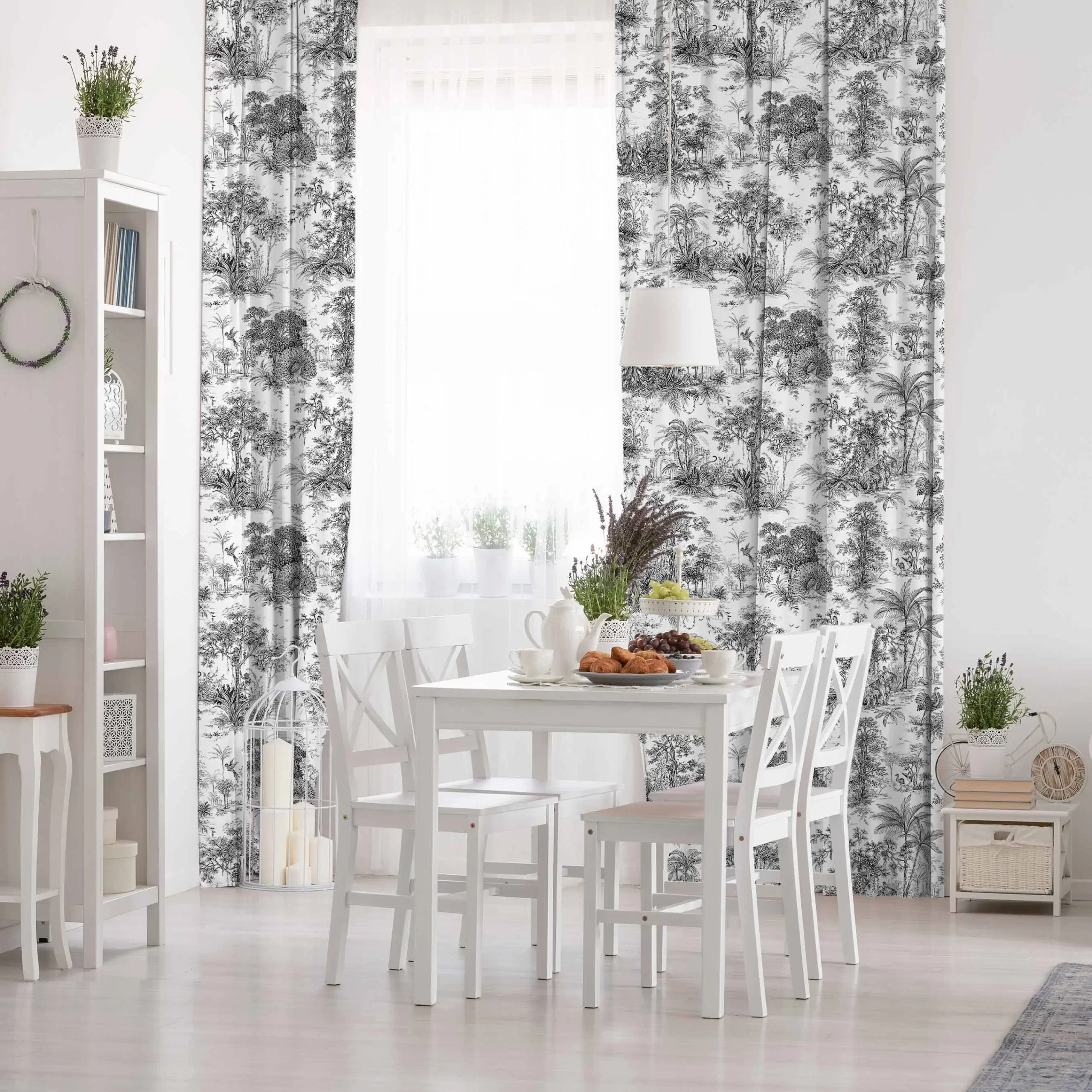 P106 CURTAINS - Image 2