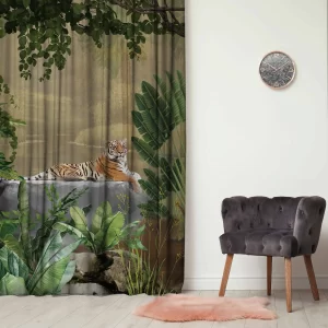 Alternative view of P109 CURTAINS