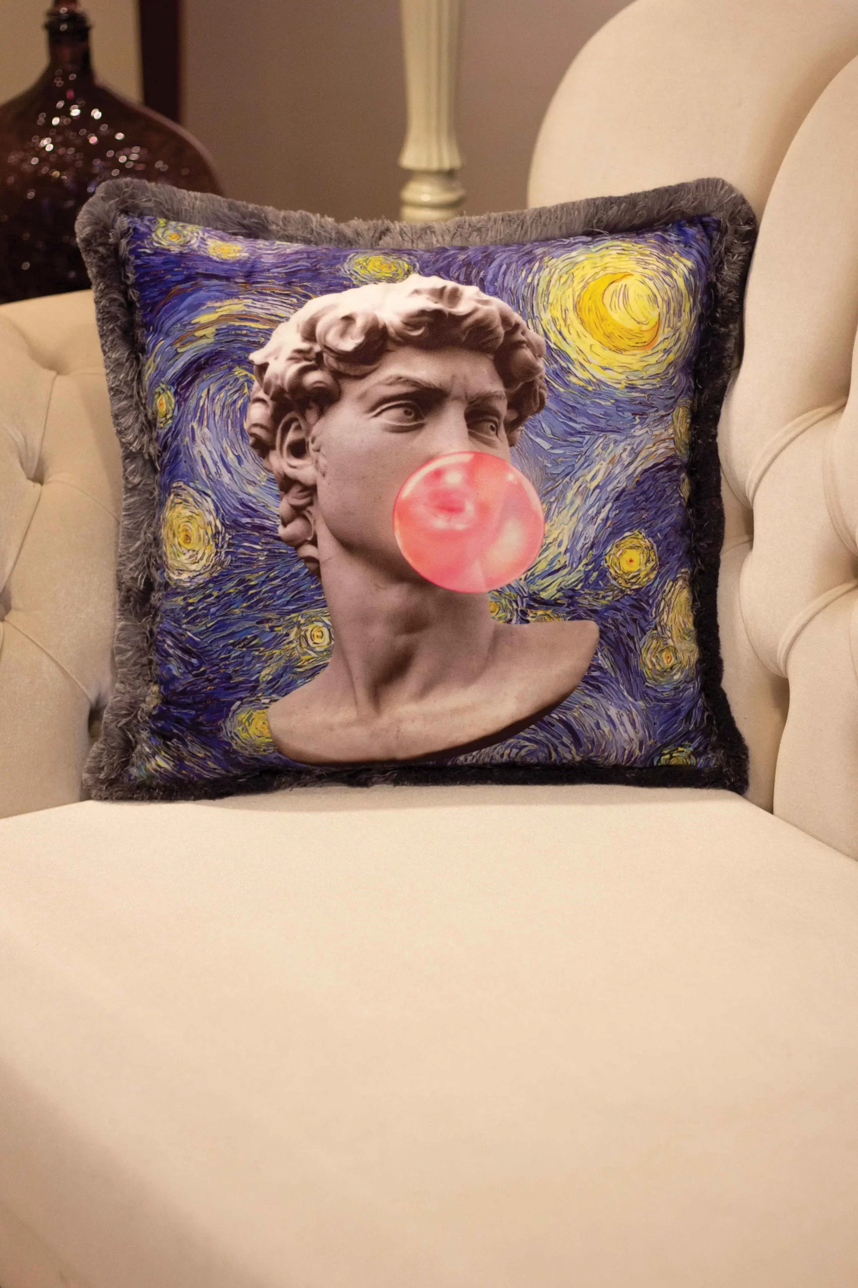 CUSHION / EY287