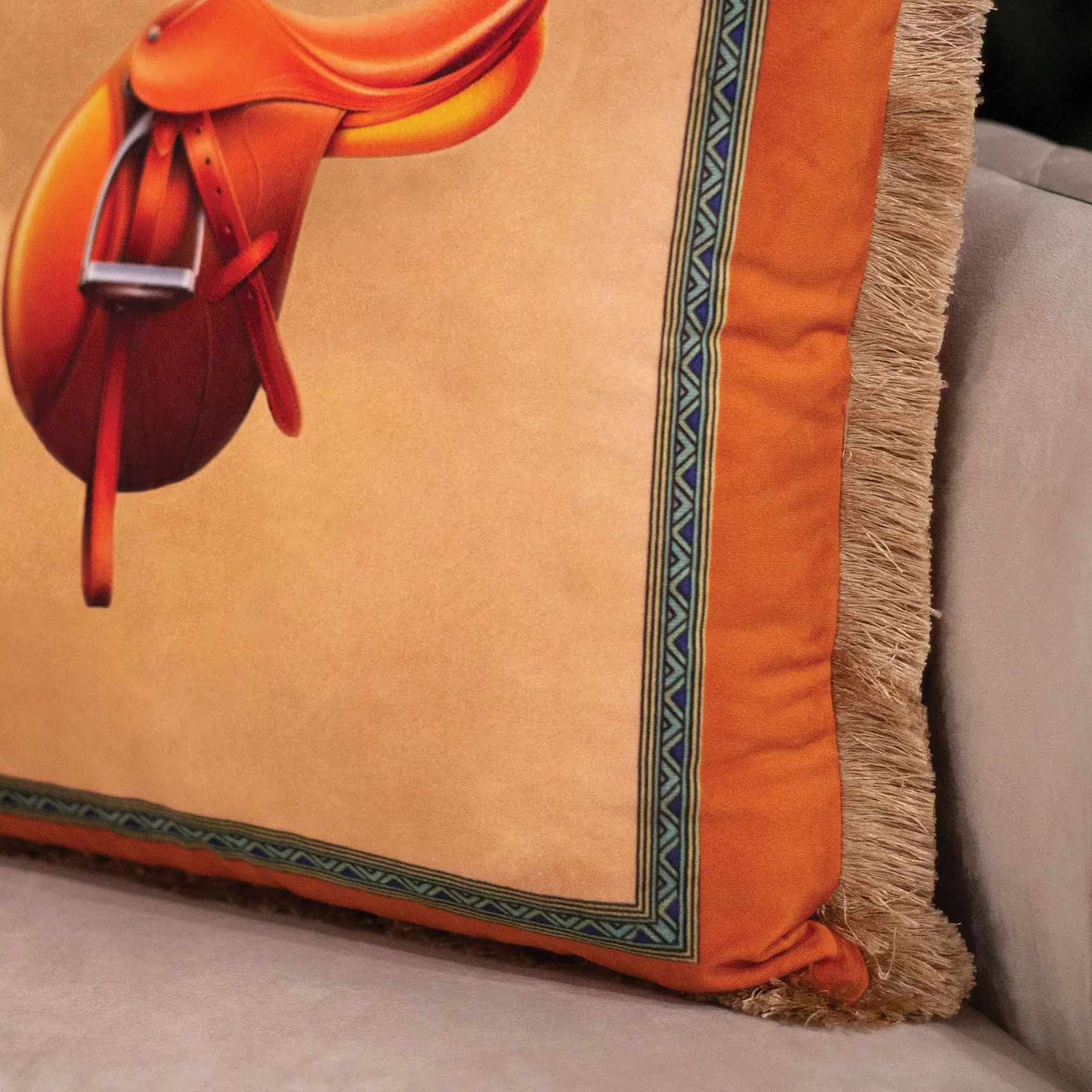 CUSHION / EY253-1 - Image 3