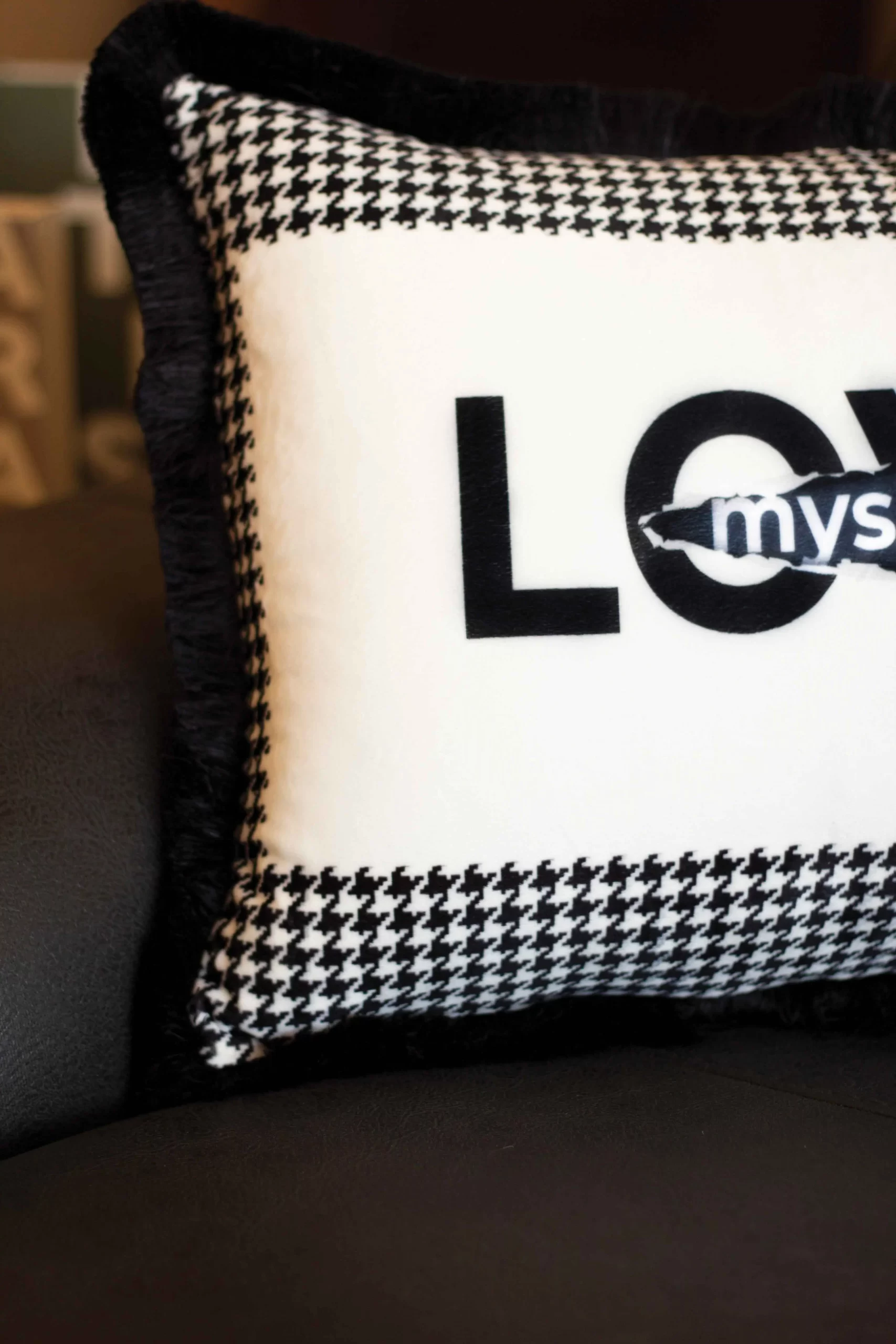 CUSHION / EY279 - Image 2
